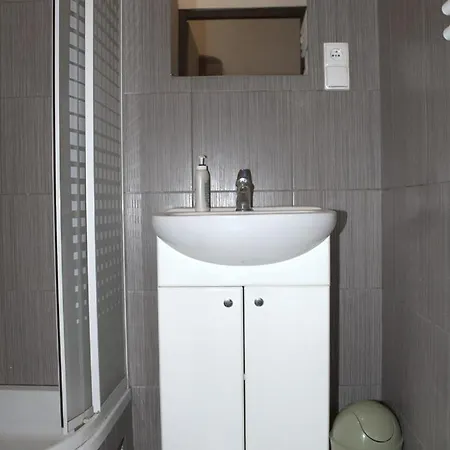 Heweliusz In Stradomska 5 *